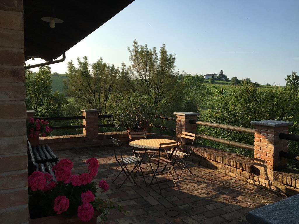 Vila Agriturismo Relais "Il Bricco" Nizza Monferrato Exteriér fotografie